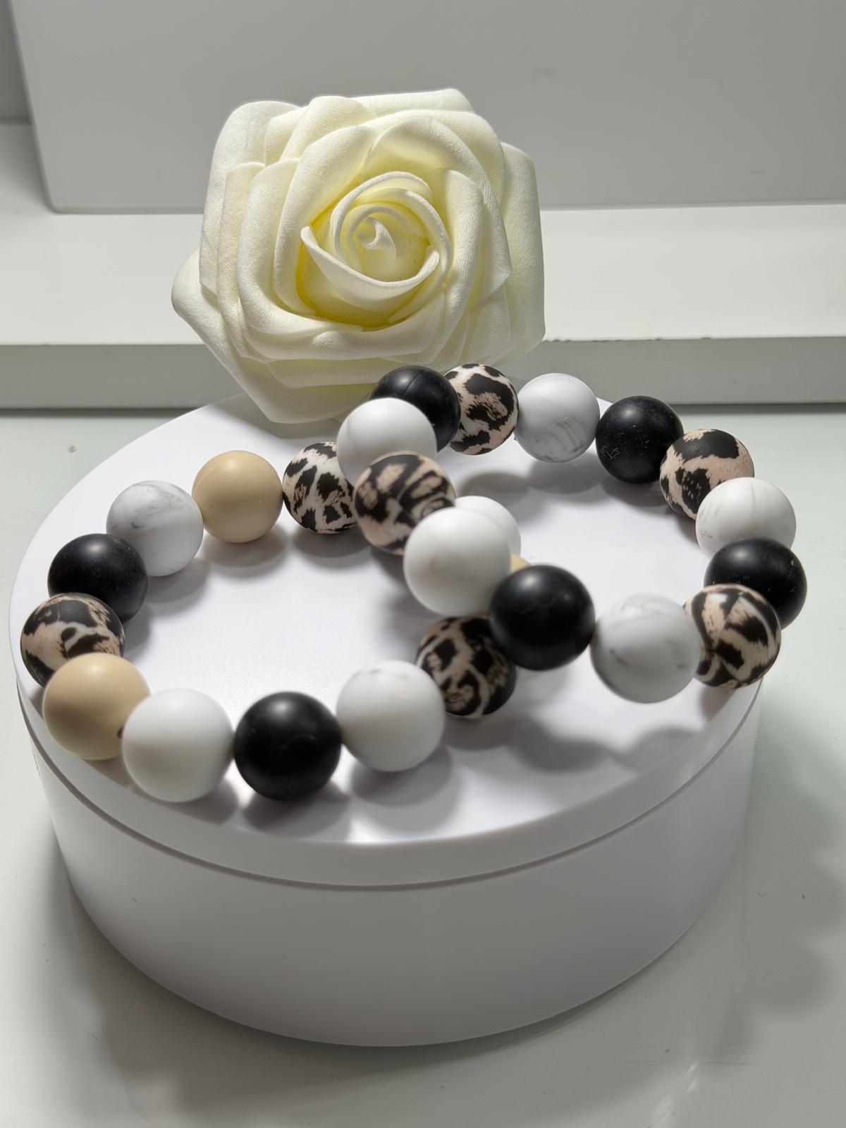 Max Spheres Animal Print/ Black/ White/ Ivory (1 Bracelet)